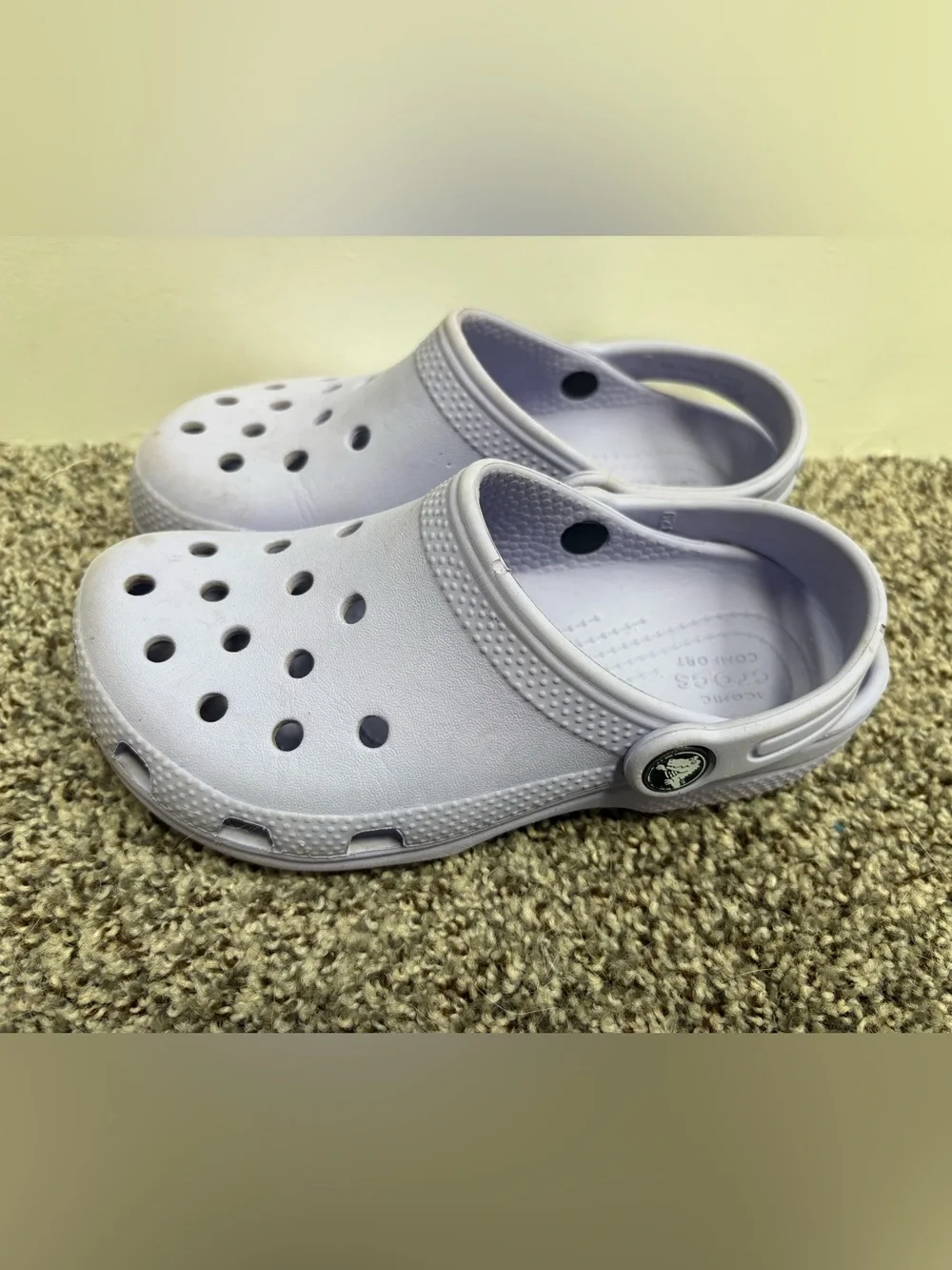CROCS signature slip